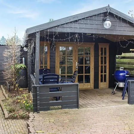 Holiday home Beautiful In With Kitchen Putten